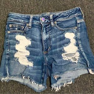 American Eagle Women’s ripped jean shorts
